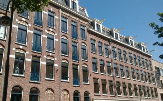 Oplevering van 92 woningen in Amsterdam en Huissen