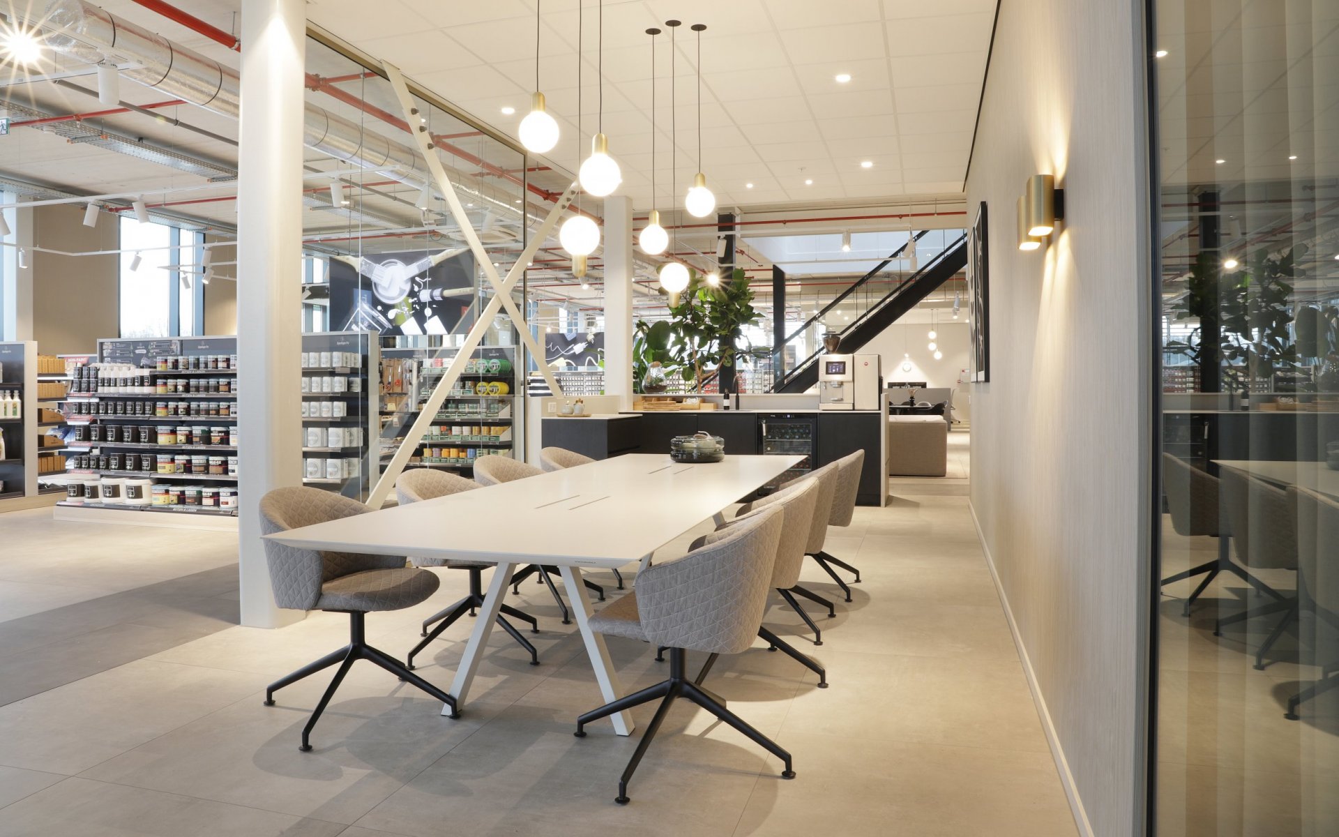 SHI kantoor en warehouse 4